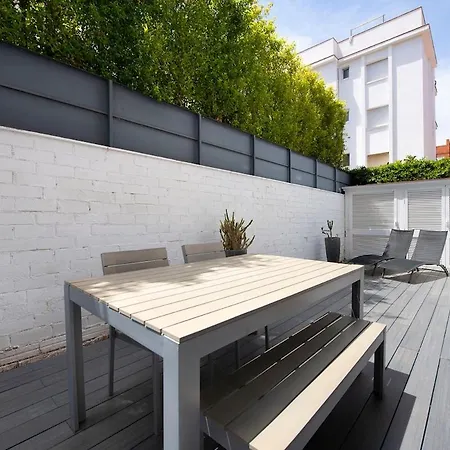 Namaste By Seaside Homes Apartment Castelldefels